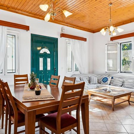 Sívros Verani Residence Parking Balcony Playground מראה חיצוני תמונה