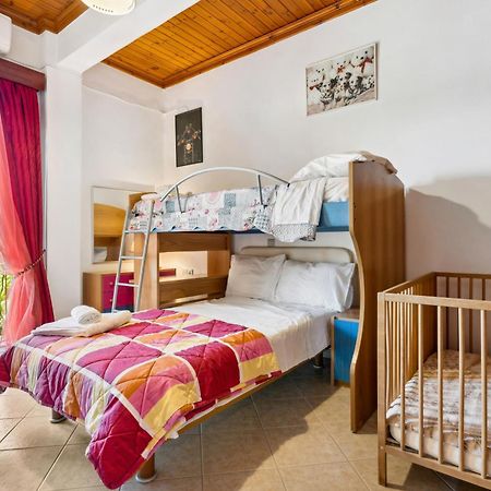 Sívros Verani Residence Parking Balcony Playground מראה חיצוני תמונה