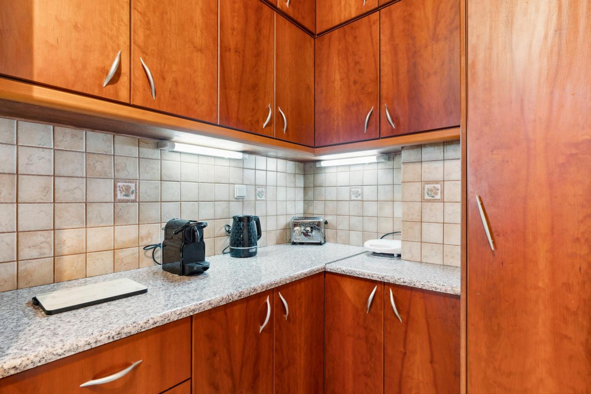 Sívros Verani Residence Parking Balcony Playground מראה חיצוני תמונה