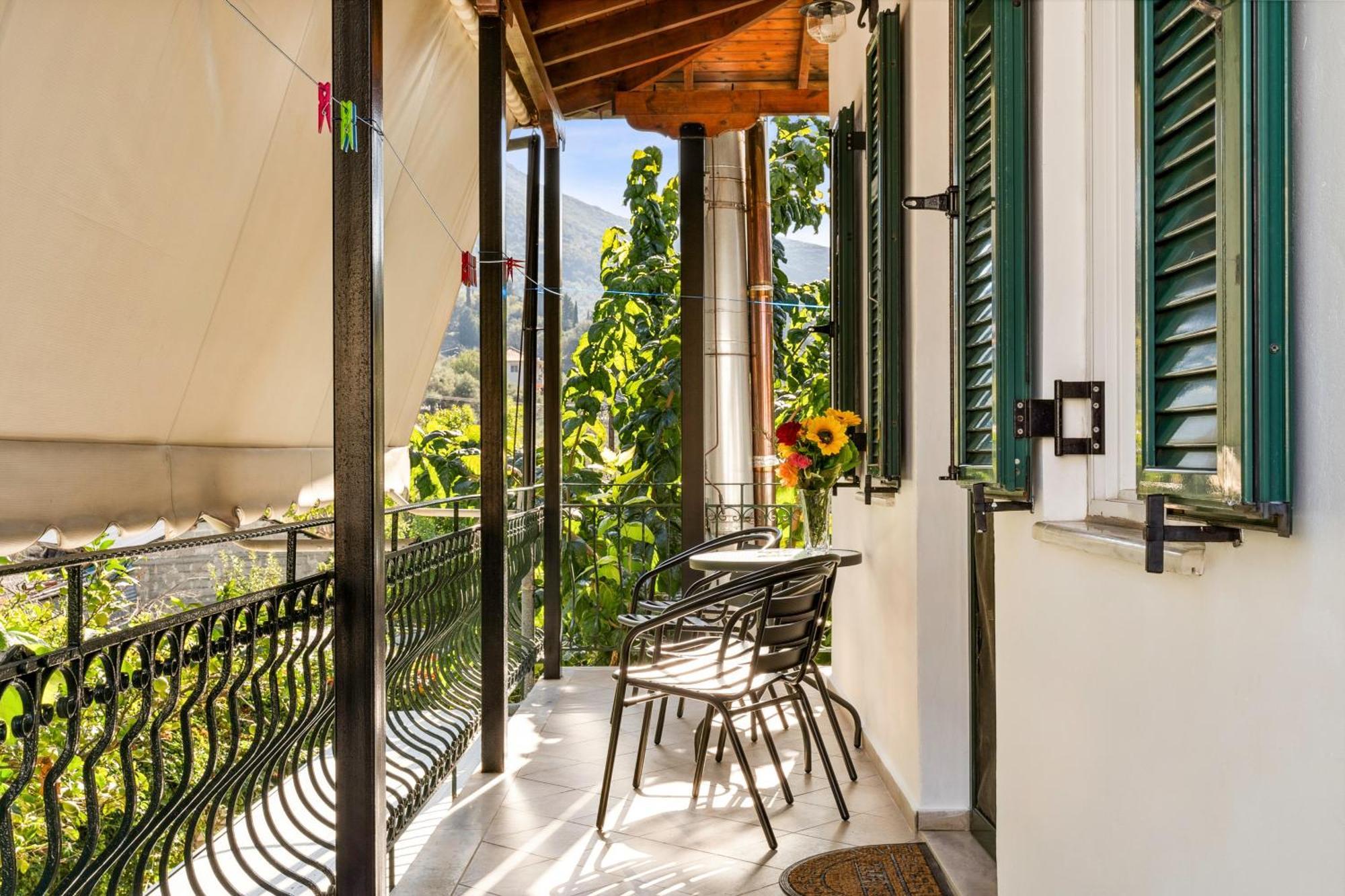 Sívros Verani Residence Parking Balcony Playground מראה חיצוני תמונה